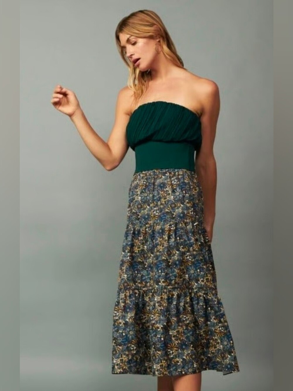 Current Air NWT Floral Tiered Cinch Skirt